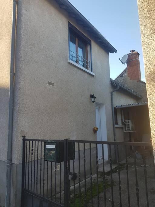 Chez Nino Wifi Gratuit Villa Beaulieu-sur-Loire Kültér fotó